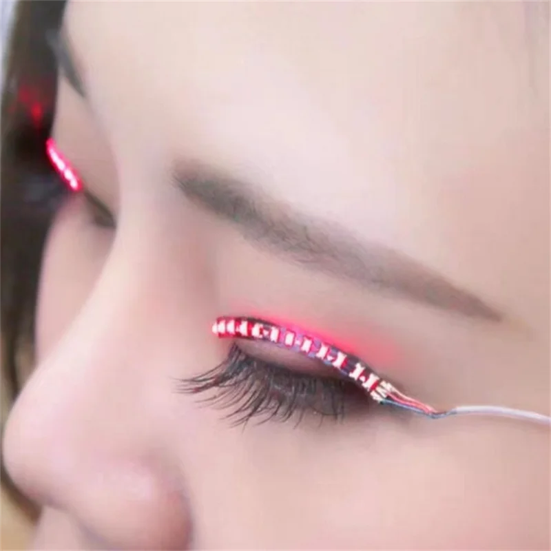 زوج واحد من الرموش الصناعية LE - مراجعة Diy Halloween Electronics وسعره